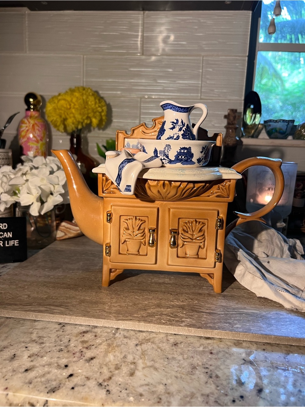Vintage Cardew Ceramic Teapot Kitchen Sink Theme in excellent condition